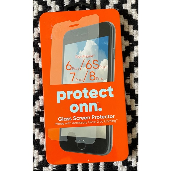 iPhone 7 Plus Case & Screen Protector Bundle - Picture 3 of 12